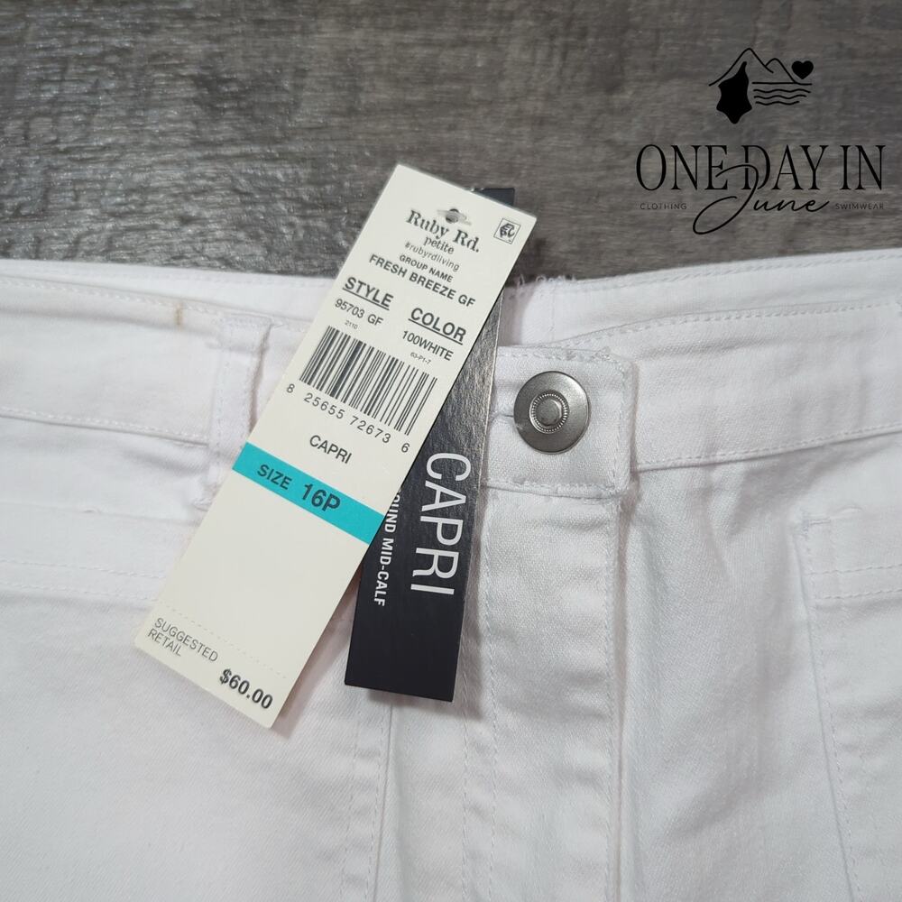 Ruby Rd. Petite Capri Jeans Size 16P - Picture 2 of 6